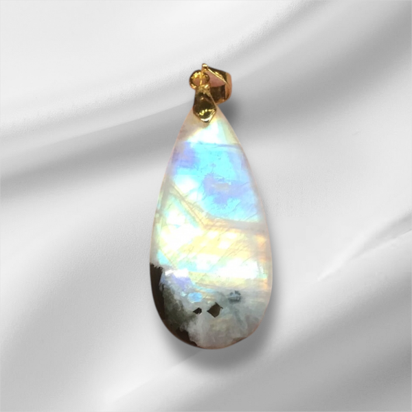 Pendentif discret en pierre de lune arc en ciel