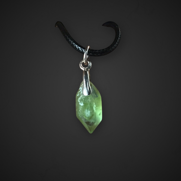 Pendentif peridot brut