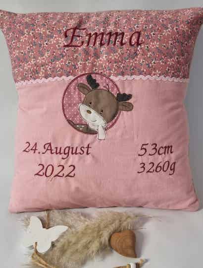 Kinderkissen mit Namen "kleines Rentier"