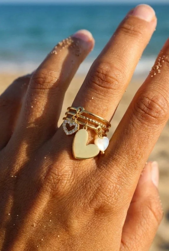 Bague Love Charm en acier inoxydable ❤️