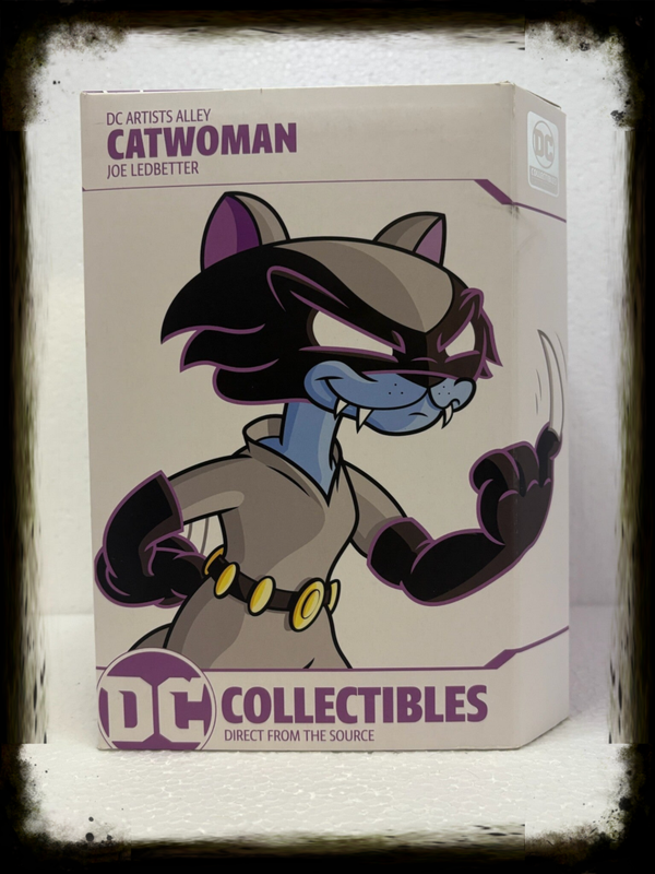DC Collectibles – Artists Alley: Catwoman by Joe Ledbetter Designer Vinyl Figure (7″ / ~17,8 cm) (EAN 0761941355511)