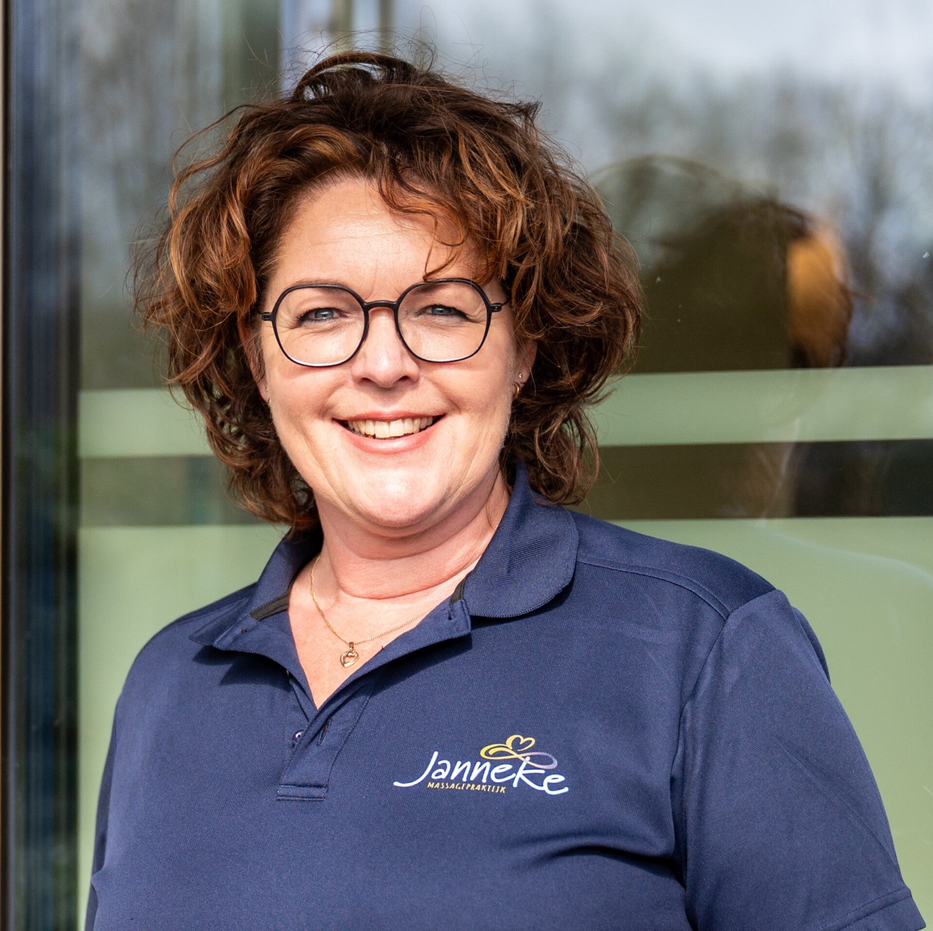 Massagepraktijk Janneke, Ontspanningsmassage, Lomi Lomimassage, Hot Stonemassage, Gelaatsmassage Hattem