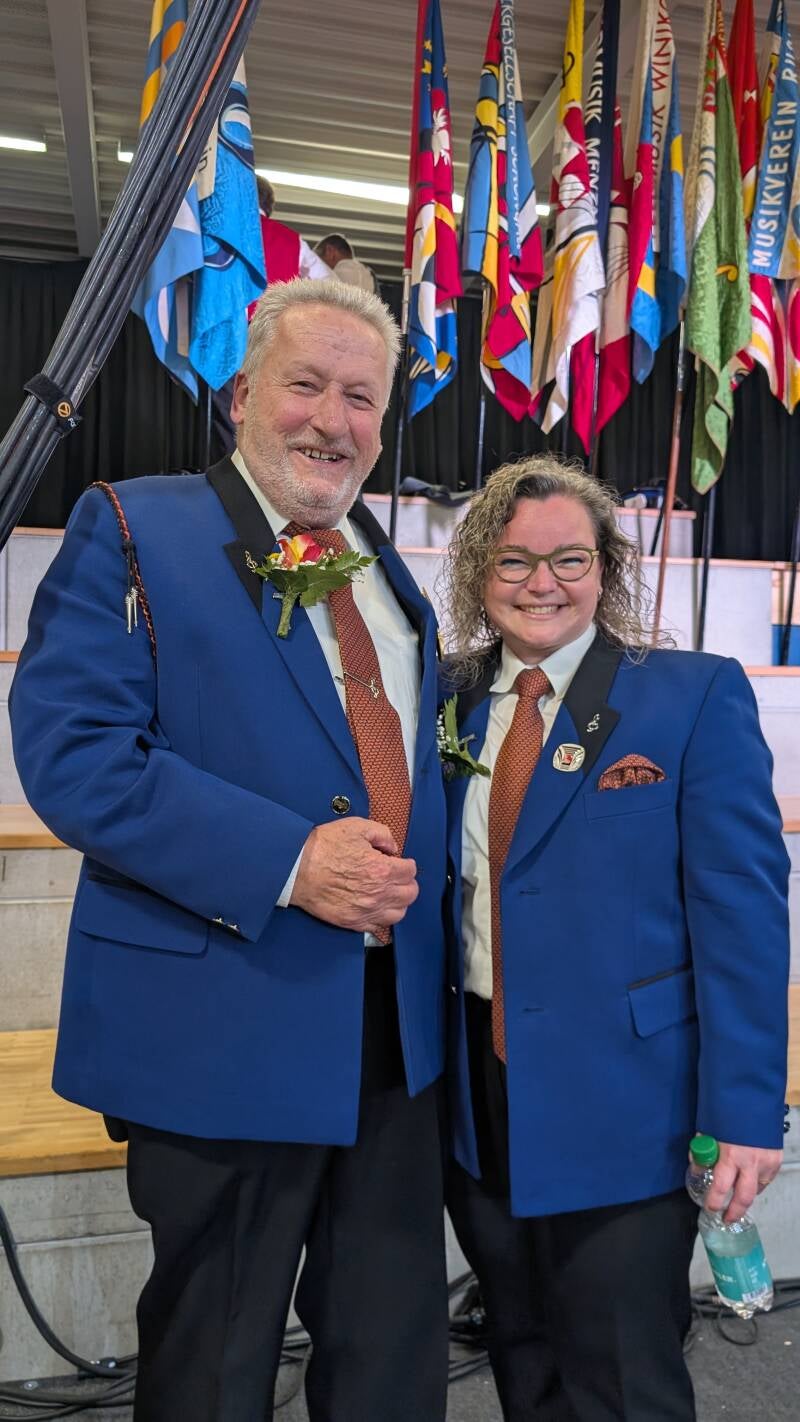 veteranenehrung-dagmersellen-050626-1-standard-u6r368.jpg
