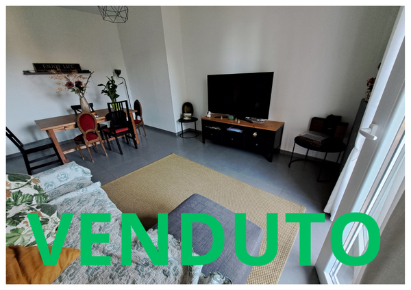 € 195.000,00   -    AMPIO TRE LOCALI TRASFORMABILE IN QUATTRO