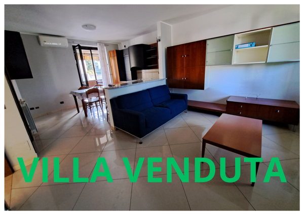 €  238.000,00 - IN TRATTATIVA - VILLA A CARONNO PERTUSELLA