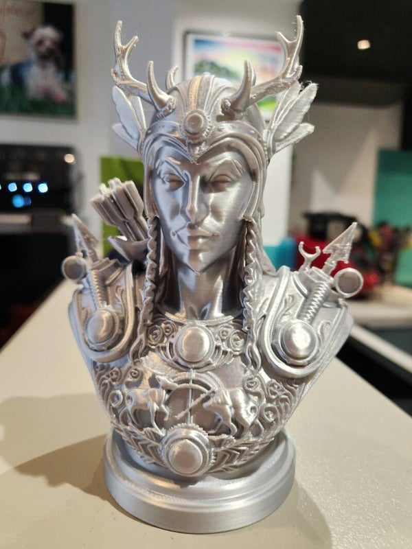 Buste Artémis 2.0 Futuriste 16,5cm – Sculpture Mythologie Moderne