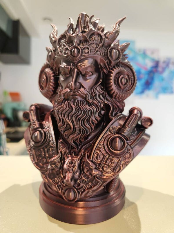 Buste Hadès 2.0 Futuriste 16,5cm – Sculpture Mythologie Moderne