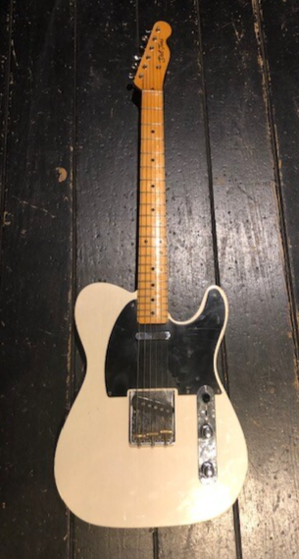 Del Tone  50's T style Transparant white