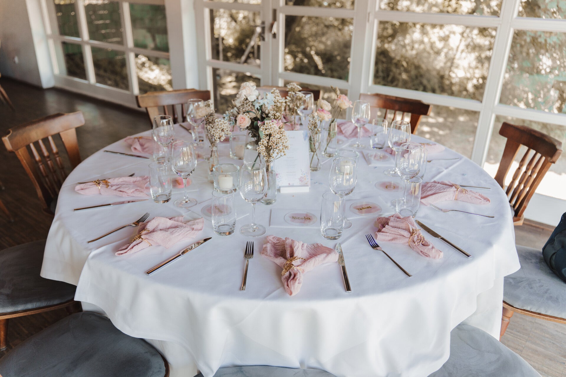 Hochzeit, dekorierter Tisch 