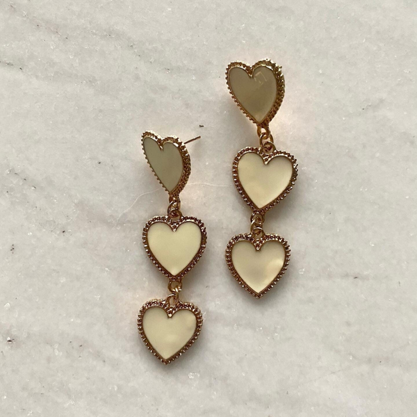 White Hearts oorbellen