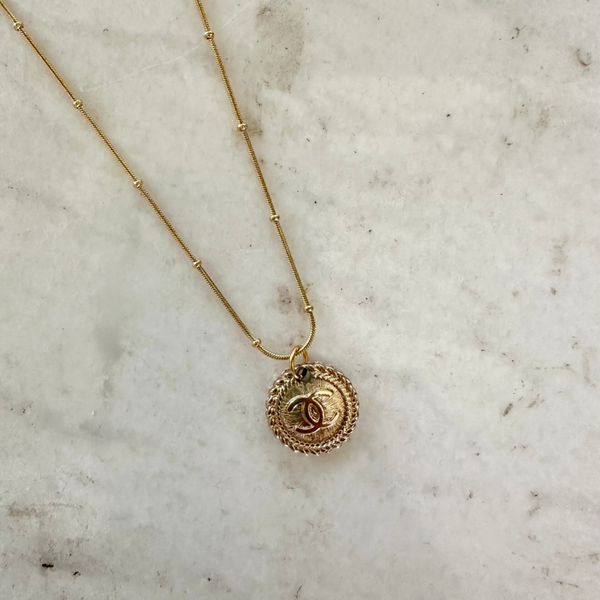 Knoopje necklace