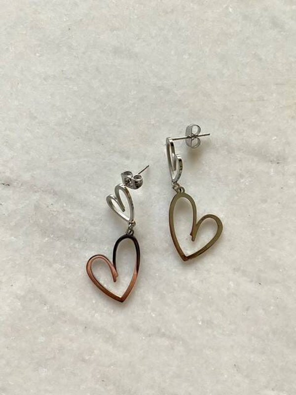 Silver love oorbellen