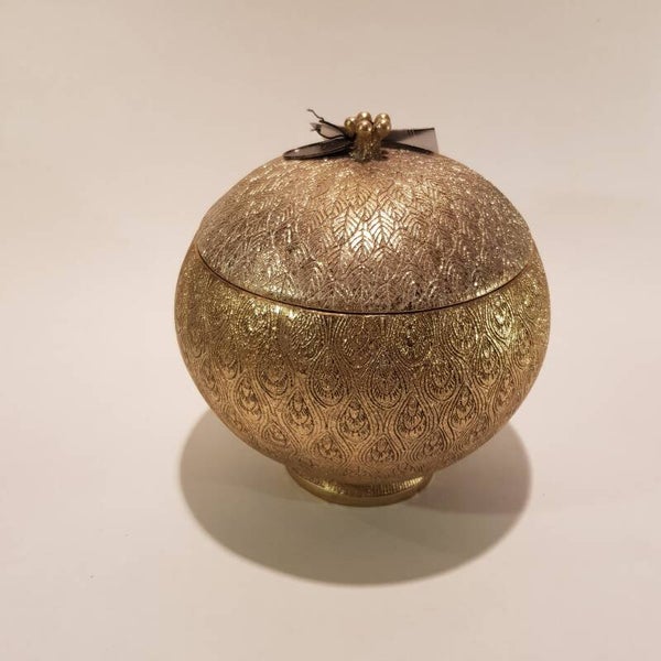 Mooie sierpot goudkleurig met deksel