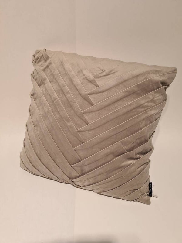 Kussen velours plooitjes beige/grijs 45 x 45