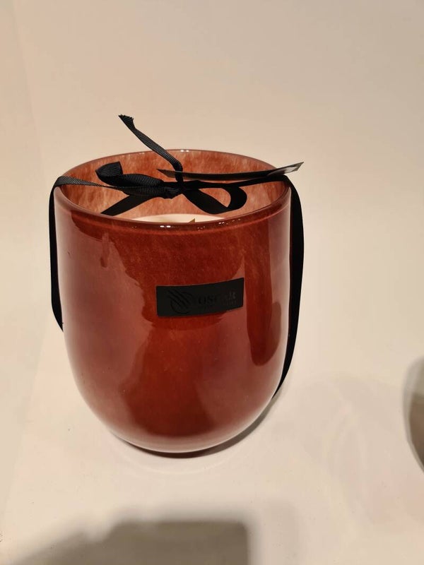 Oscar Candles Cranberry M - Mondgeblazen glas  Houten wiek