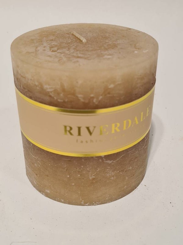Kaars Riverdale beige 9 x 9 cm