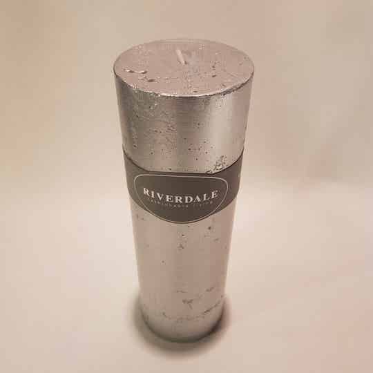 Kaars hoog 7 x 20 cm zilver