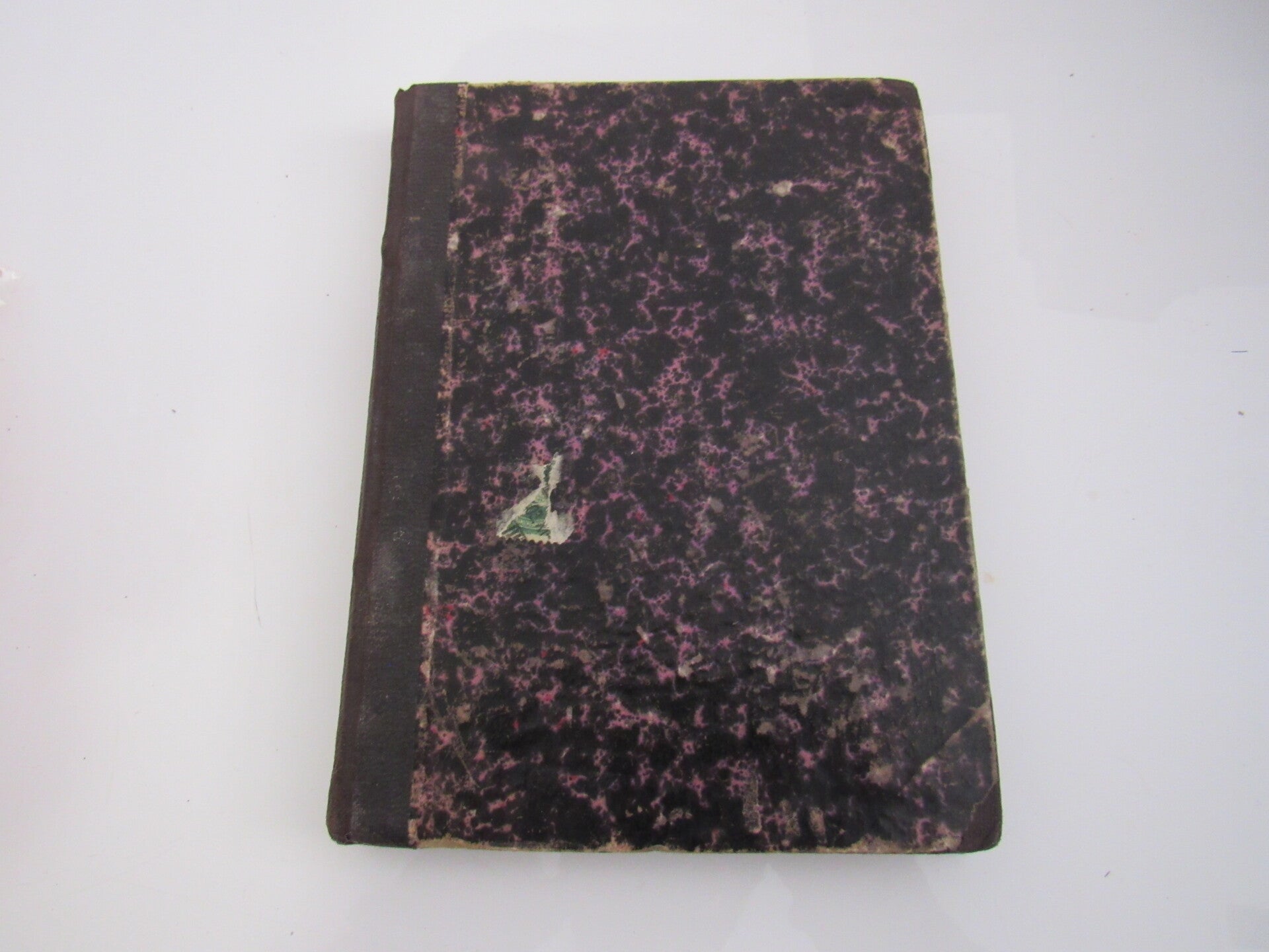 The Delight of the Children in Hebrew, Rusian, German, French and English by I Tawjew