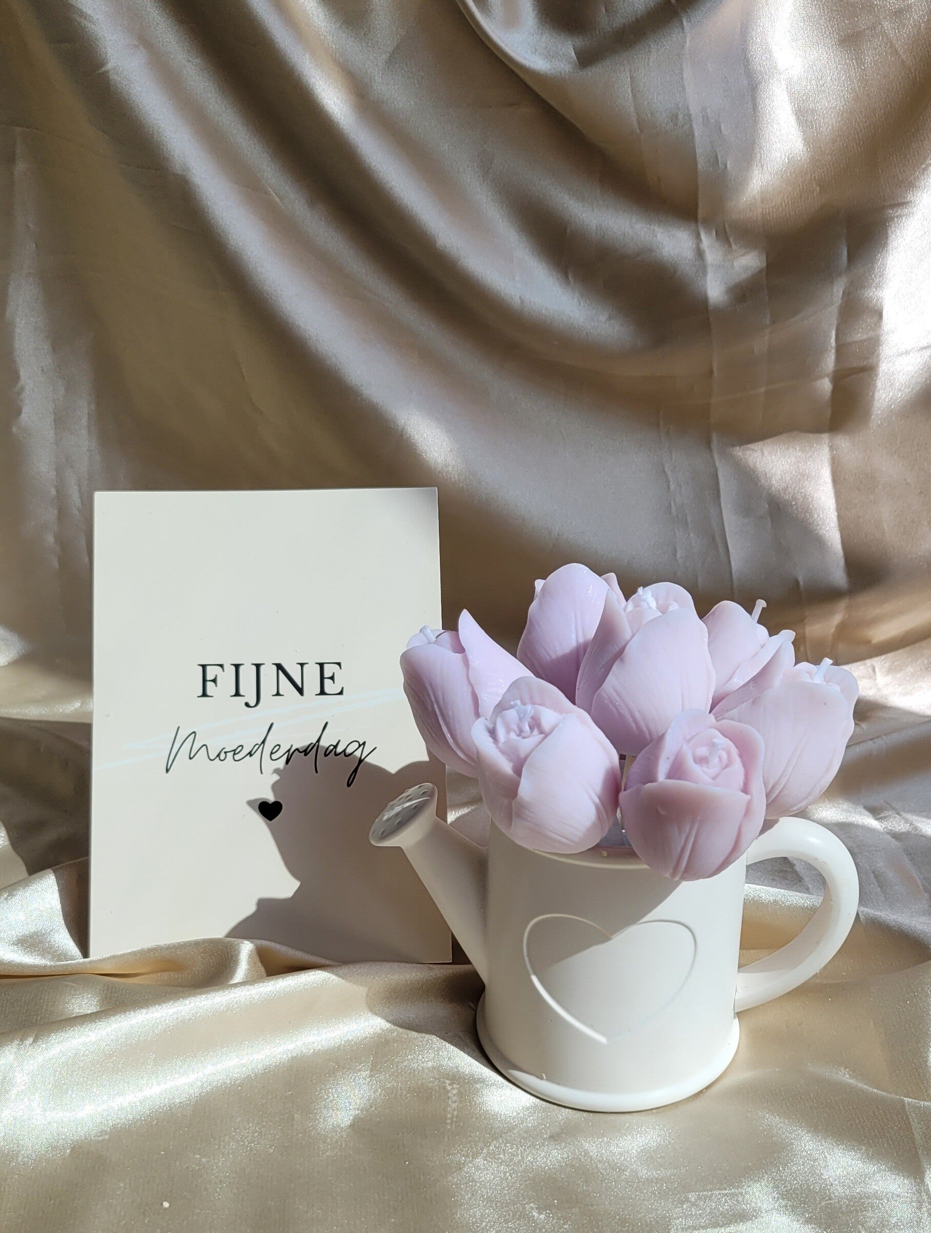 Bloemenboeket met gieter. Kies je eigen kleur