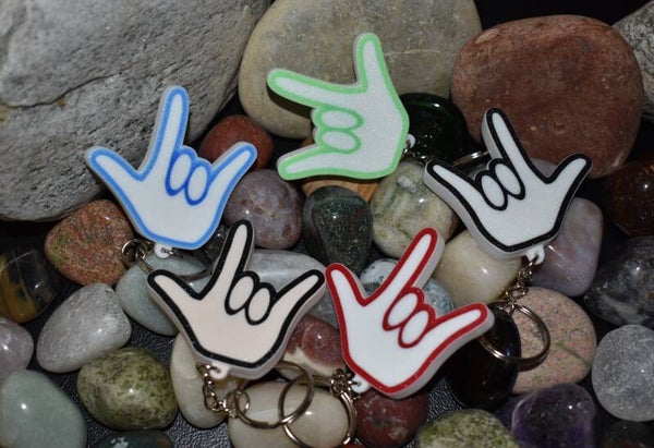 Fest-Hand "ILY" Schlüsselaufhänger