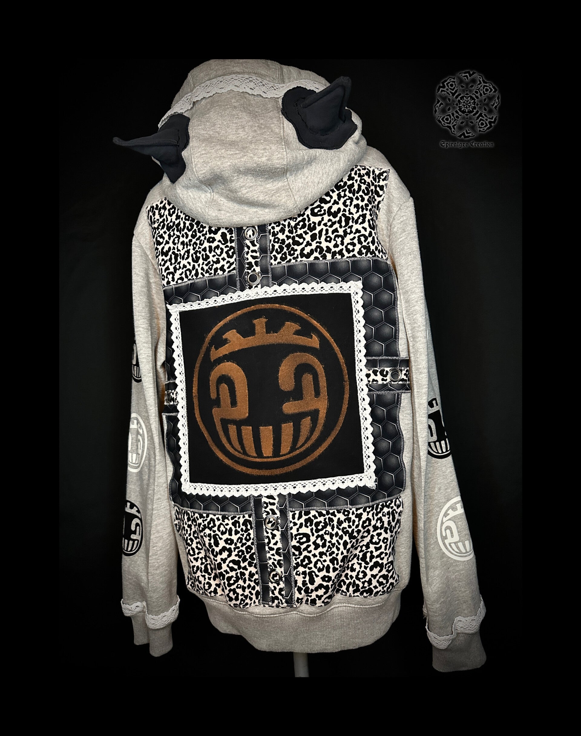 TRiBEFCKiNTRiBE Zipper