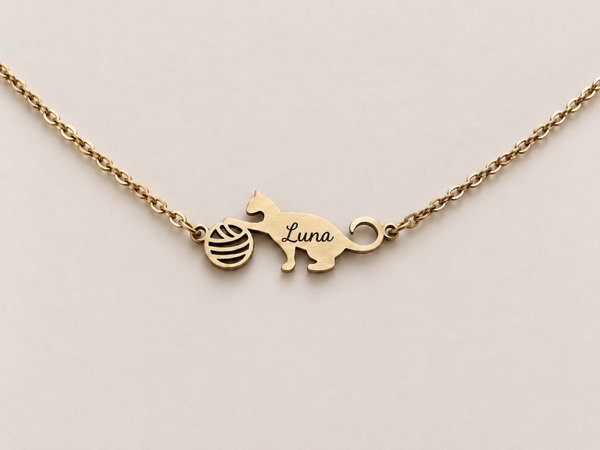 Personalised Cat Name Necklace – Engraved Pet Jewellery Gift