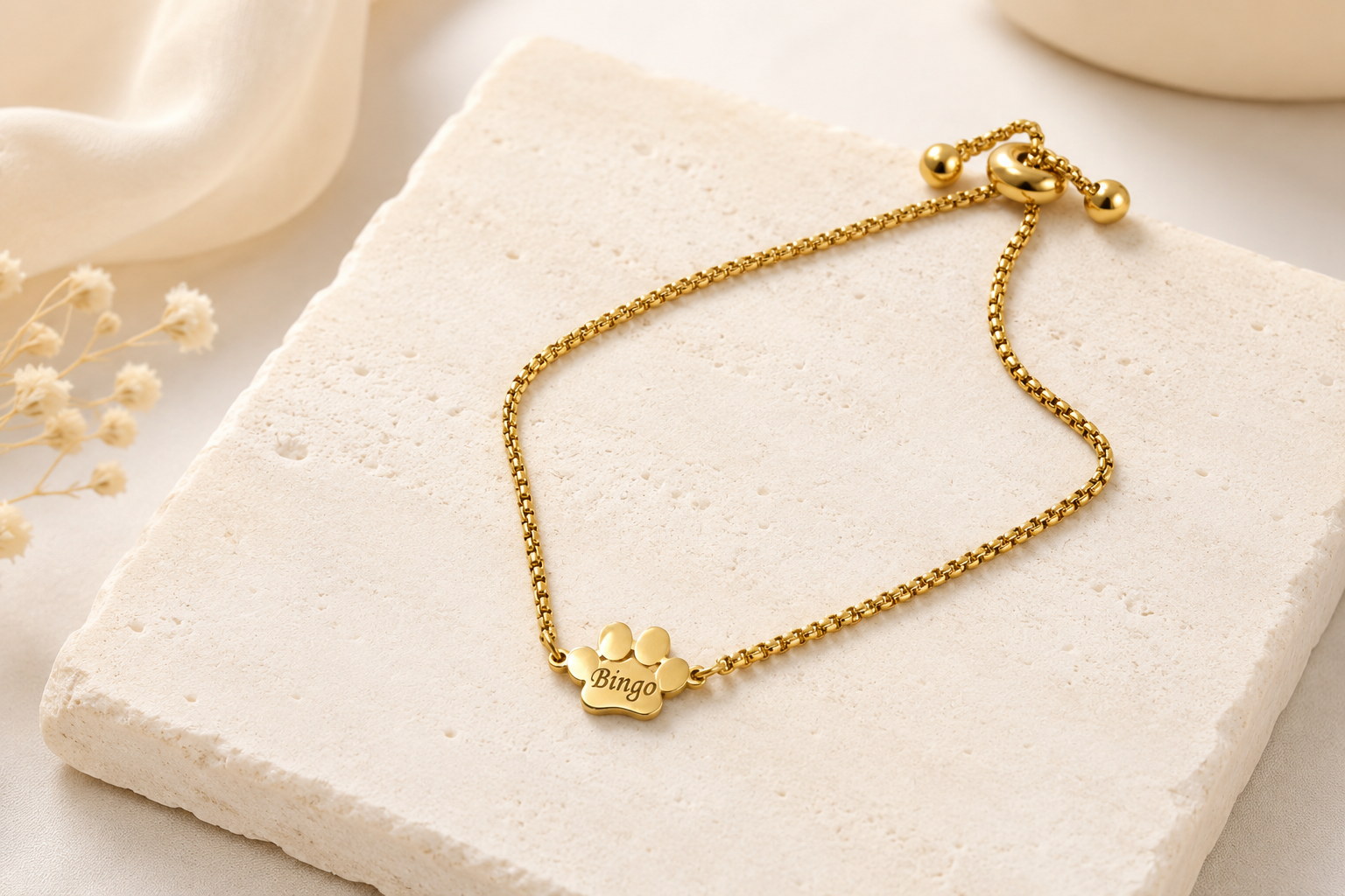 Paw Print Bracelet – Personalized Pet Name Bracelet (Gold)