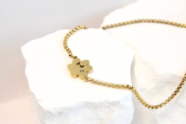 Paw Print Bracelet – Personalized Pet Name Bracelet (Gold)
