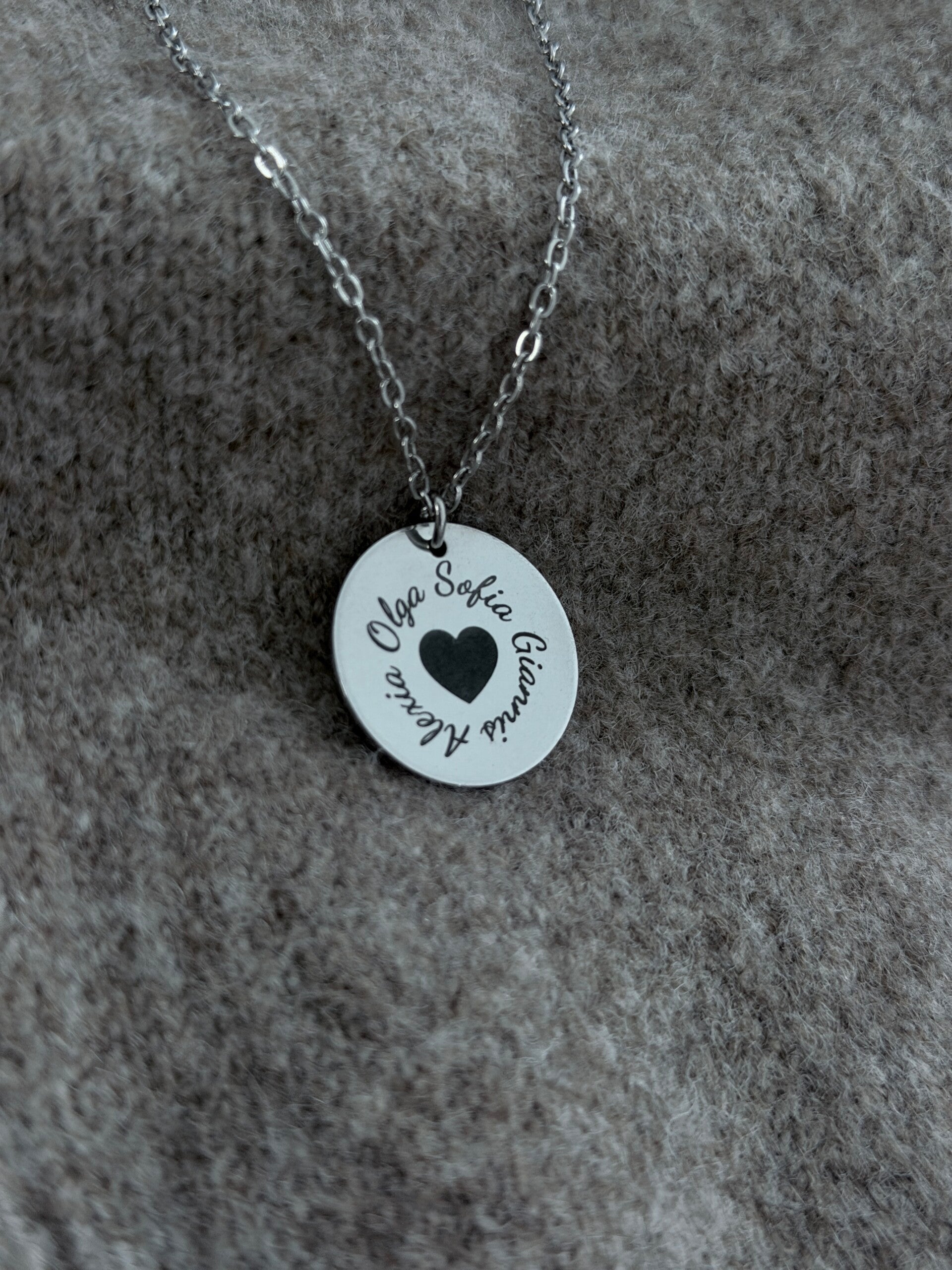 Personalized Family Name Necklace | Stainless Steel Gift for Mom