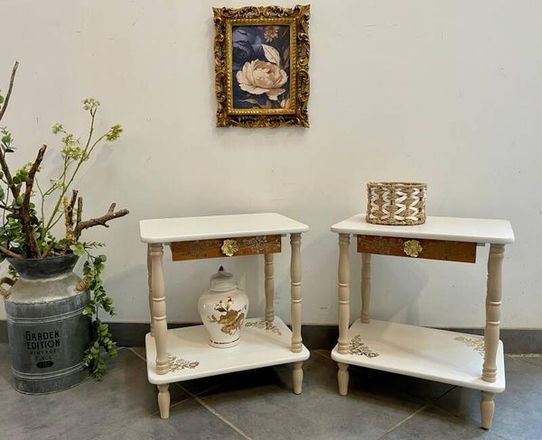 Tables de nuit / chevets relookés