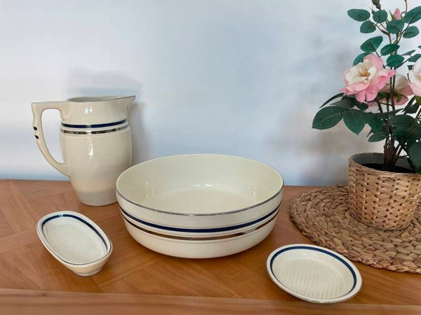 Ensemble de toilette ancien art déco en faïence française