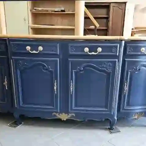 enfilade, bleu et or