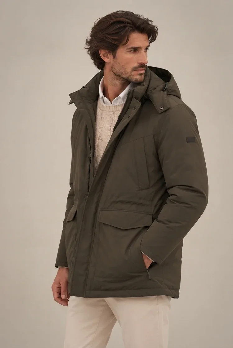 PARKA CON CAPUCCIO VERDE