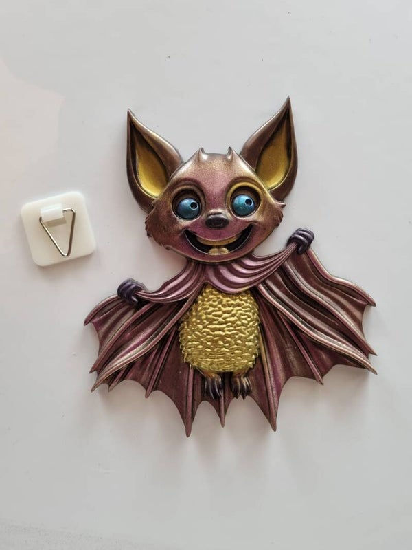 Bat Wall Hanging - gold belly