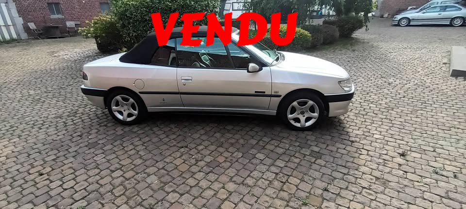 “Peugeot 306 Cabriolet 1999 ST TROPEZ 1.6 essence vue avant Belgique”