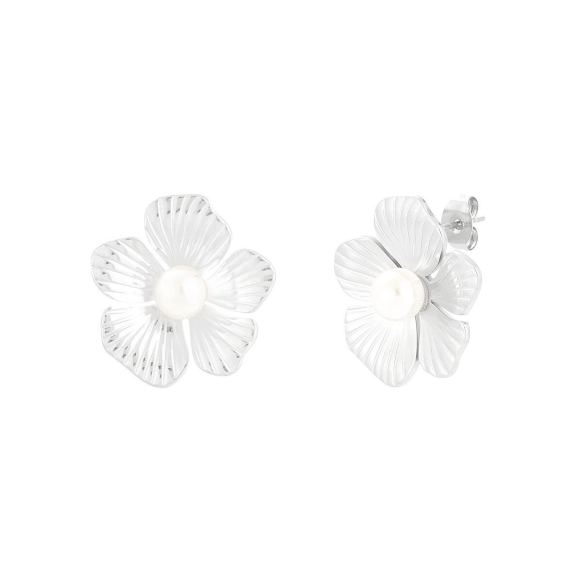 Blooming beauty oorbellen - Zilver