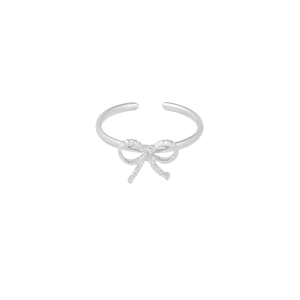 Minimalistische ring strikje zilver