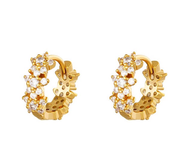 Ster strass hoepel oorbellen goud