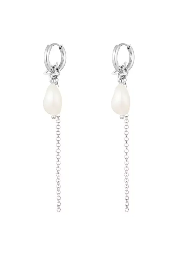 Lotta pearl earrings