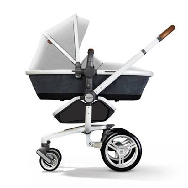 Silver Cross Surf Aston Martin Edition