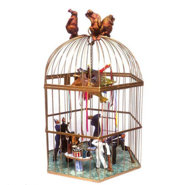  Sculpture interactive ready made, by Erika Stanley. Music box
