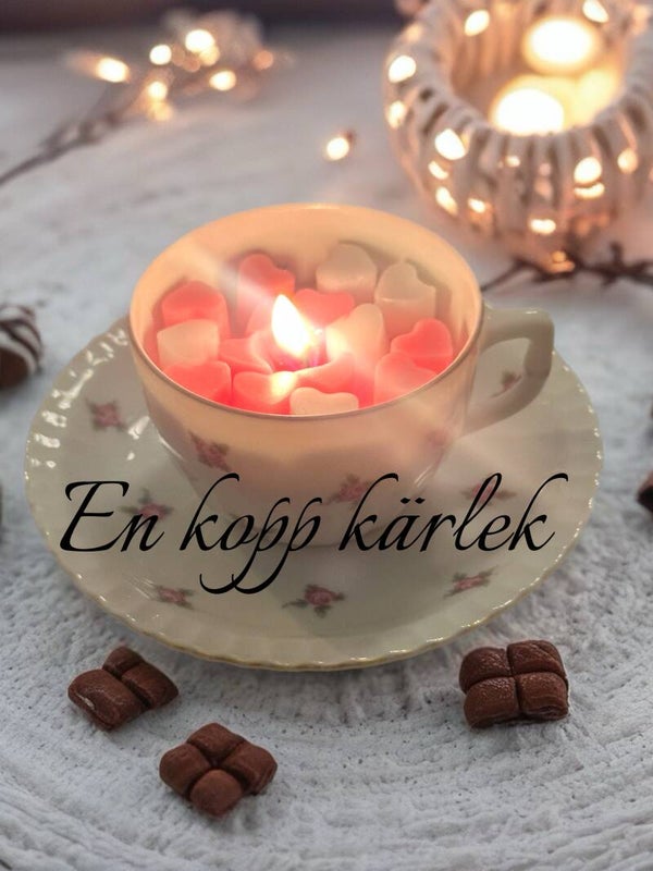 Ljus i kopp med fat