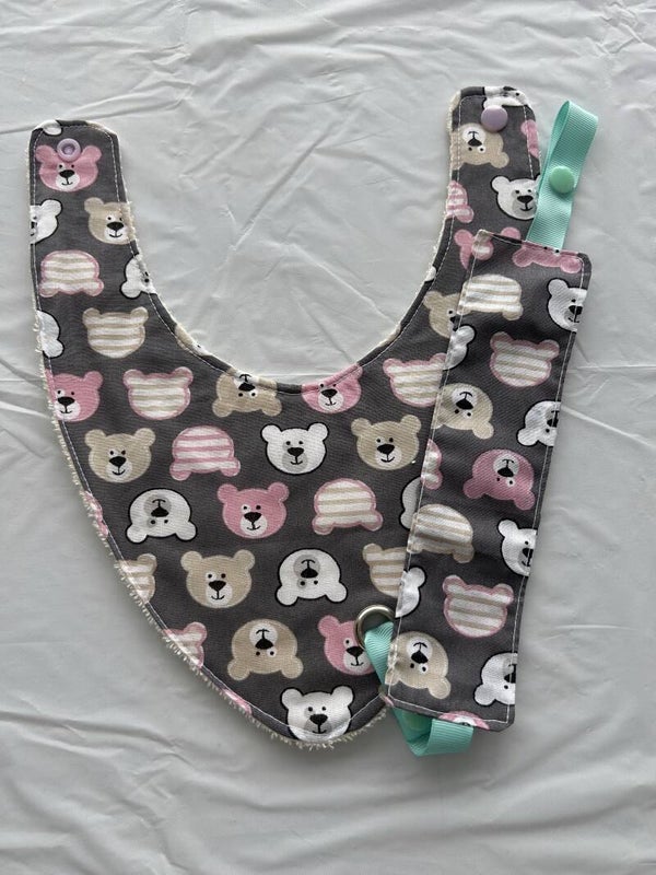 Bavoir + attache tétine (0/9 mois)