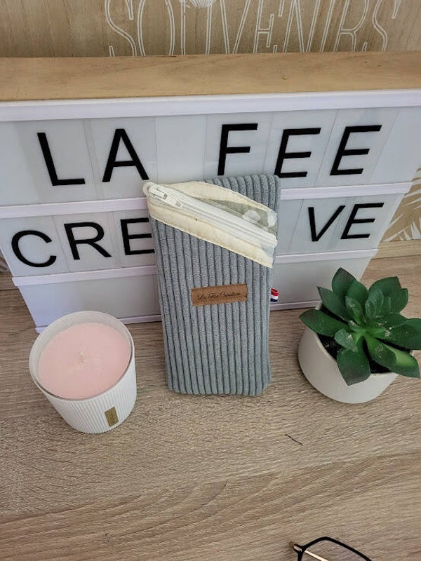 Etui à lunette en velours vert