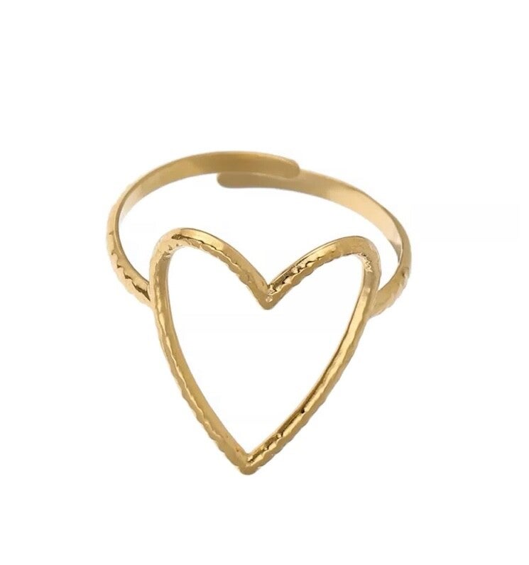 Heart ring