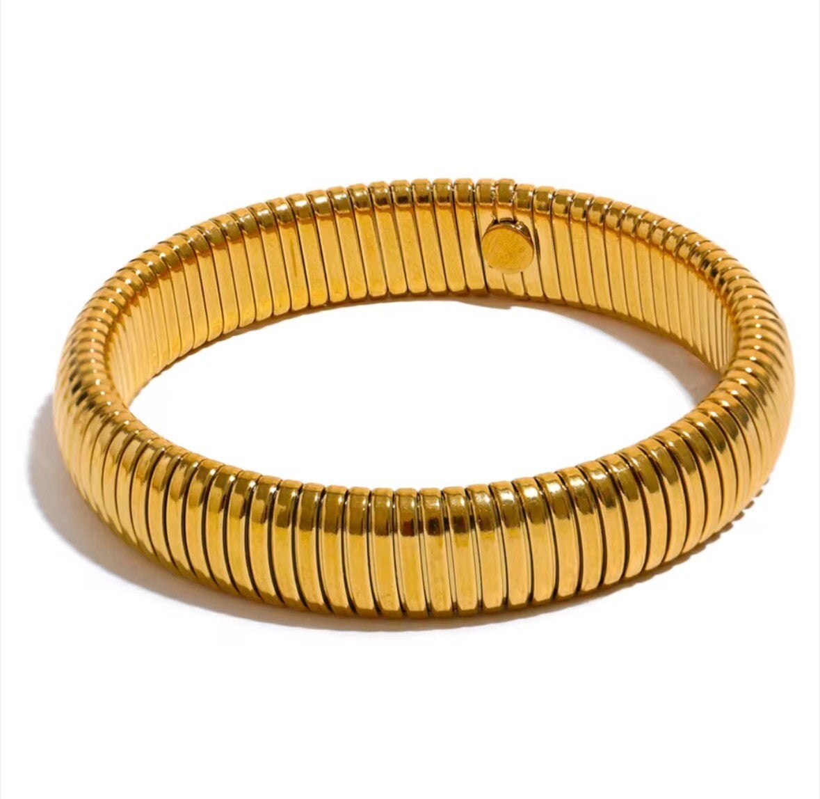 Trendy bangle