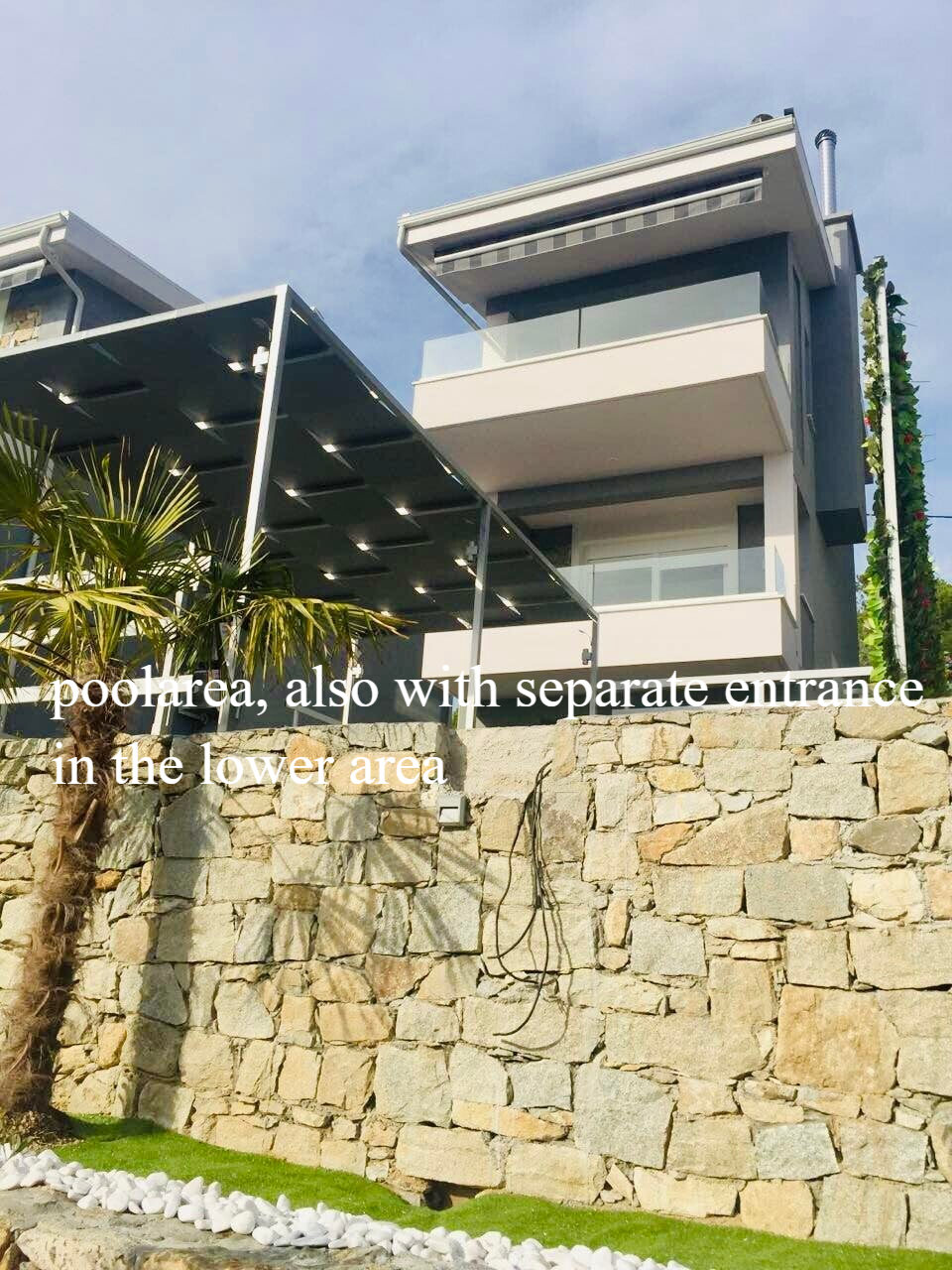 maisonette house with seaview