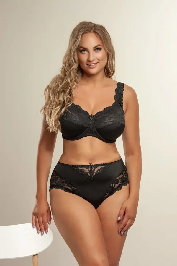 M1440 Plaisir Maxi Slip Beate M144 – Zwart – Maten 40 t/m 56