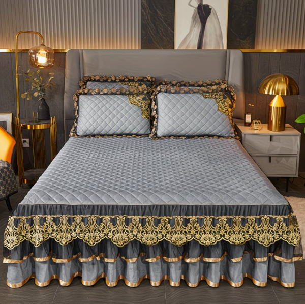 MXE5528716 Bedrok Saint Flora Lichtgrijs – Luxe 3-delige Bedrokset in Europese Stijl – Maat 150 CM x 200 CM