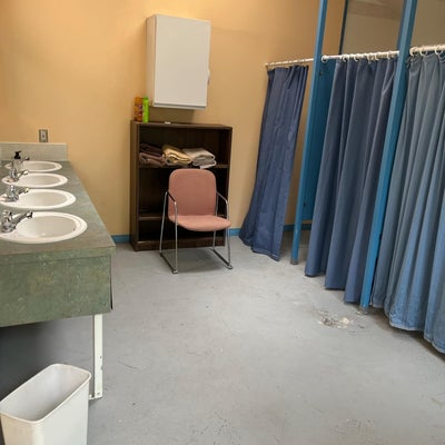 shower-1-standard-7wvw0p.jpg